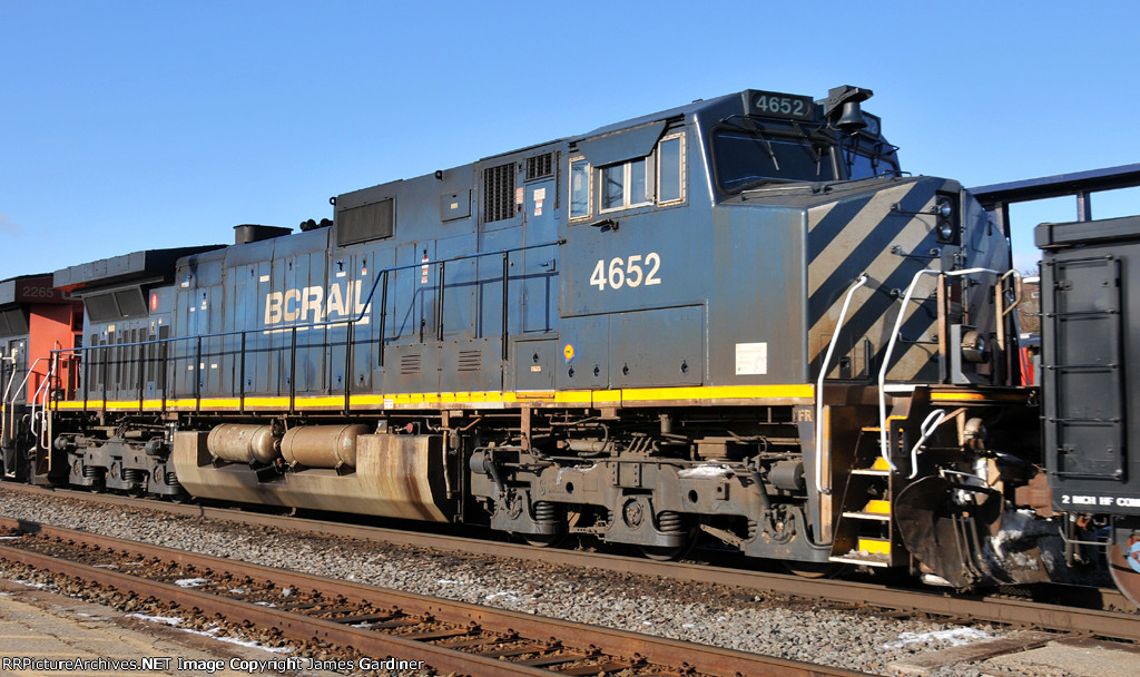 BCOL 4652